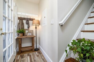 6 Fremont Pl in Norwalk, CT - Building Photo - Building Photo