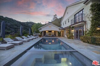 7171 Chelan Way in Los Angeles, CA - Building Photo - Building Photo