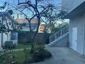 2135 Selby Ave, Unit B in Los Angeles, CA - Building Photo