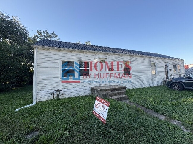 1215 Joan Ave in Evansville, IN - Building Photo - Building Photo