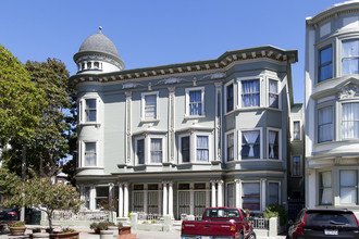 101-111 Noe St in San Francisco, CA - Building Photo - Primary Photo