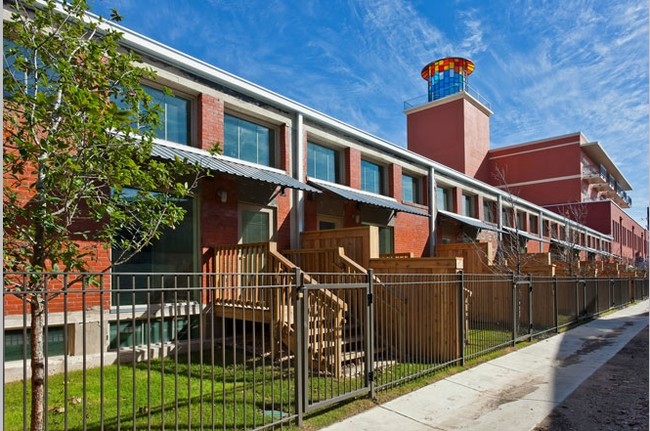 Steel House Lofts in San Antonio, TX - Building Photo - Building Photo