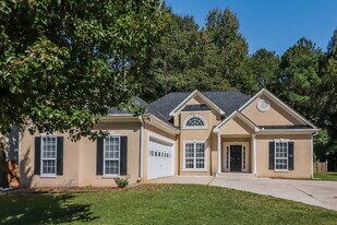 167 Ivey Lake Pkwy in Temple, GA - Building Photo