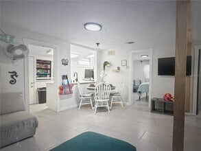 1544 Carmel Ave in Clearwater, FL - Building Photo - Building Photo