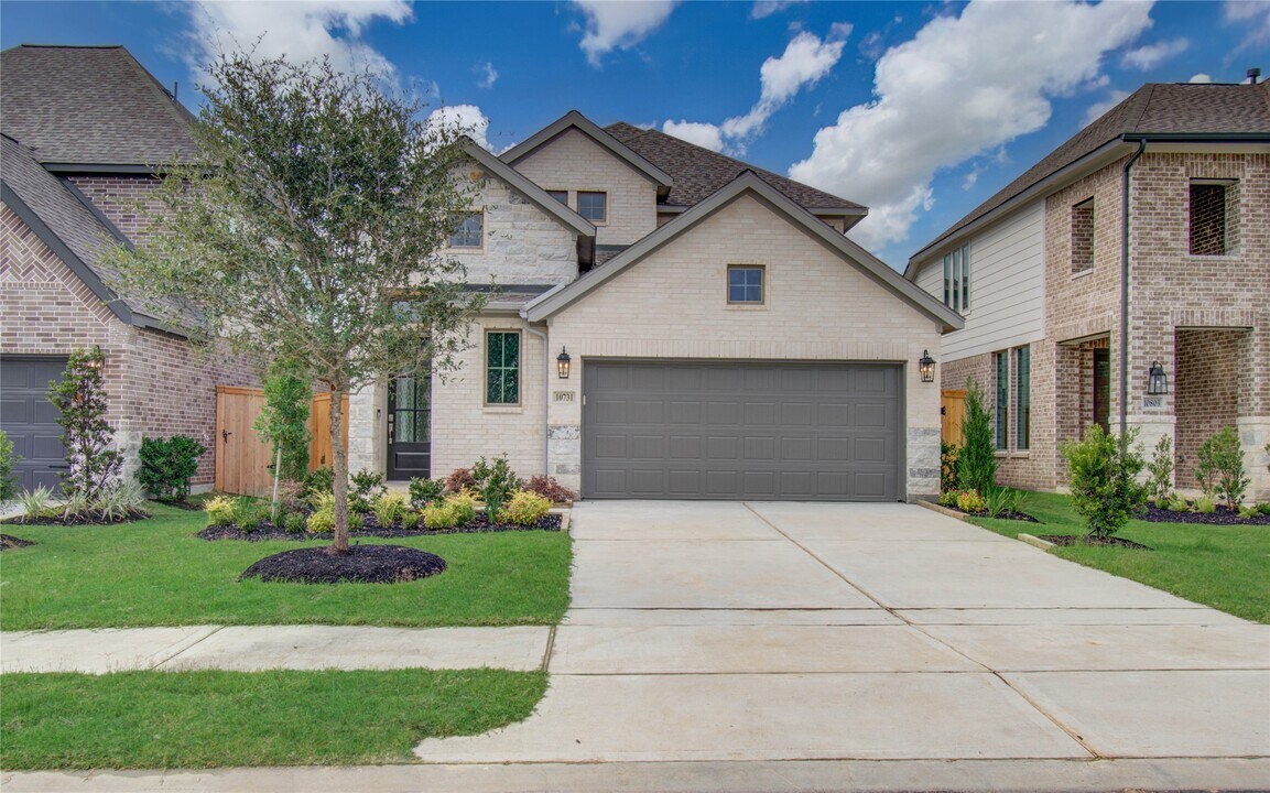 10731 Aquila Star Dr in Richmond, TX - Building Photo