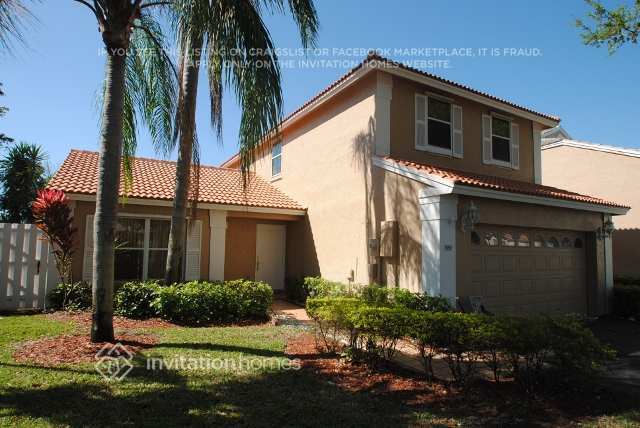 889 NW 97th Ave in Plantation, FL - Foto de edificio