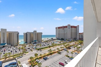 9902 S Thomas Dr in Panama City Beach, FL - Building Photo - Building Photo