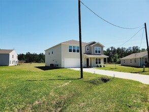 139 Rd 5102D in Cleveland, TX - Foto de edificio - Building Photo