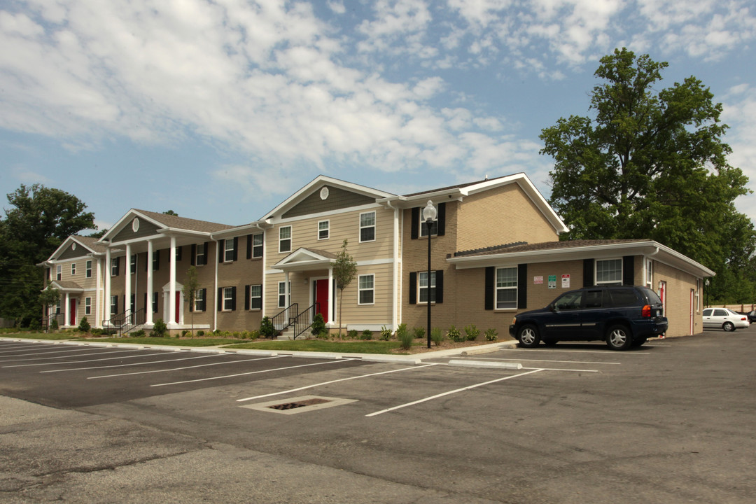 Willow Place Apartments in Louisville, KY - Foto de edificio