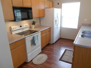 510 5th St, Unit C in Coralville, IA - Foto de edificio - Building Photo