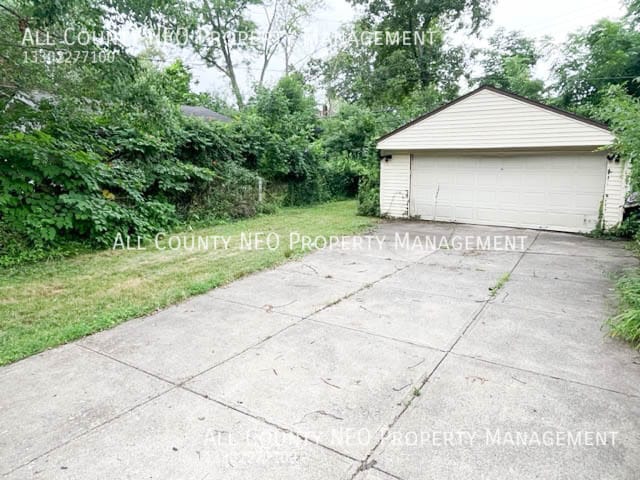 3349 Altamont Rd in Cleveland, OH - Building Photo - Building Photo