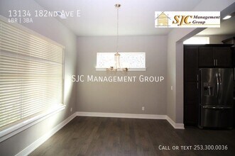 13134 182nd Ave E in Bonney Lake, WA - Building Photo - Building Photo