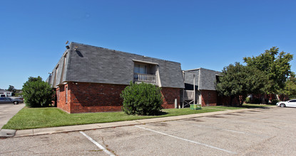 Camellia Condominiums in Lafayette, LA - Building Photo - Building Photo