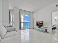 16485 Collins Ave, Unit PH35C in Sunny Isles Beach, FL - Building Photo - Building Photo