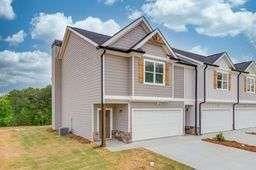 6396 Pine St in Lula, GA - Building Photo - Building Photo
