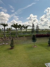 10585 SW Morning Glory Dr in Port St. Lucie, FL - Foto de edificio - Building Photo