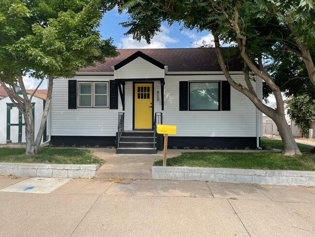 property at 413 W C St