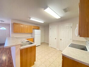 1406 Wood Duck Ln in Fruitland Park, FL - Building Photo - Building Photo