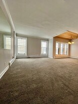 104 Linwood Ave in Buffalo, NY - Building Photo