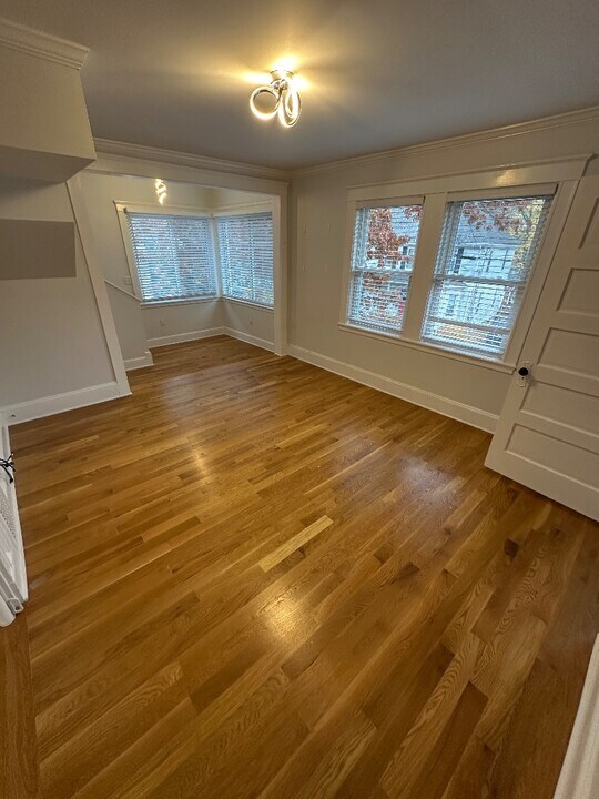 151 Edinboro St in Newton, MA - Building Photo