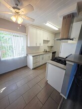4133 La Crescenta Ave in Montrose, CA - Building Photo - Building Photo