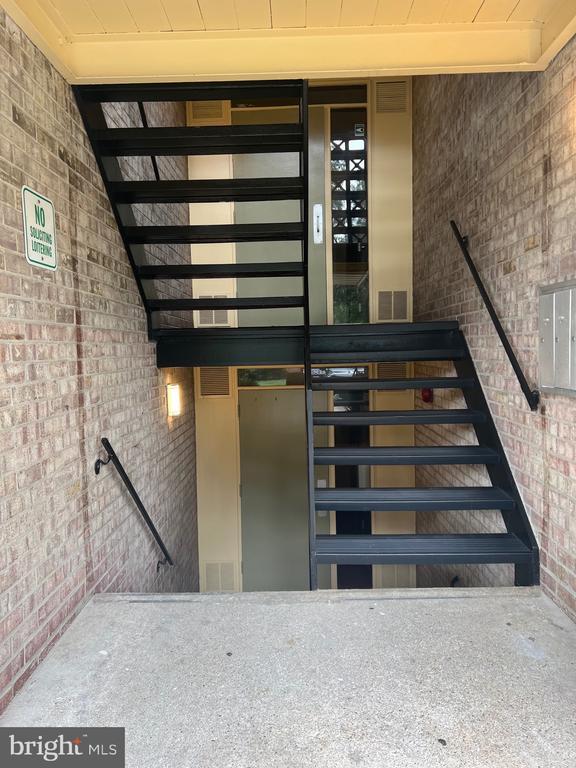 property at 7260 Donnell Pl