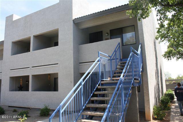 property at 3301 E Earll Dr