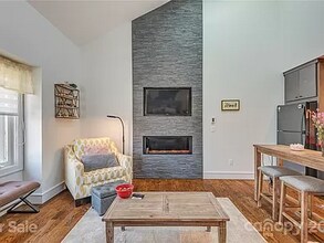 15 Dartmouth St in Asheville, NC - Building Photo - Building Photo