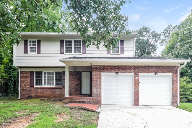property at 1563 Cardinal Rd