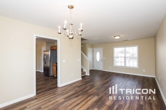 403 Parkstone Ct in West Columbia, SC - Building Photo - Building Photo