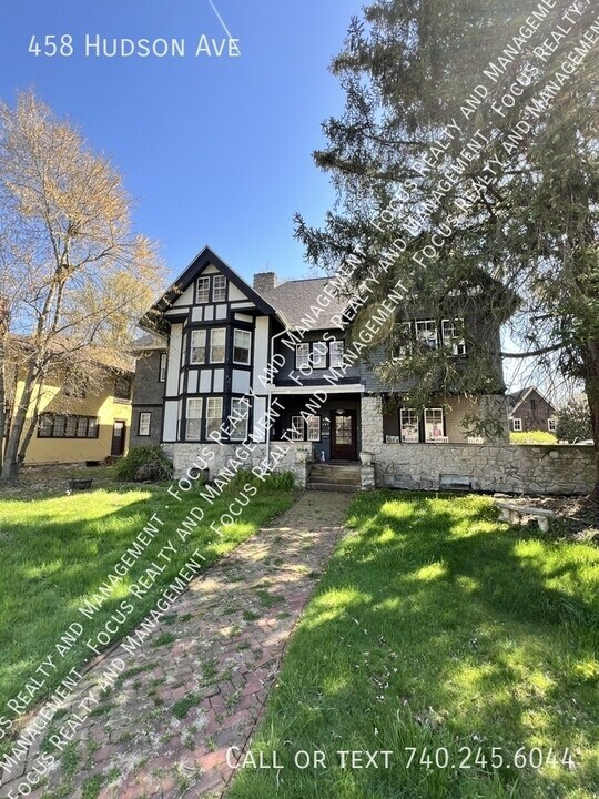 458 Hudson Ave in Newark, OH - Foto de edificio