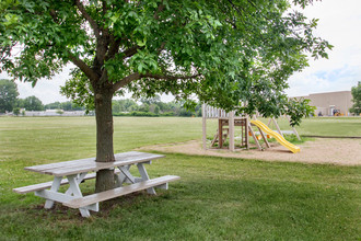 Shenandoah 48-Unit (Valley View Apartments) in Shenandoah, IA - Building Photo - Building Photo