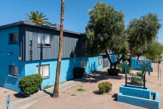 Malibu Apartments in Tucson, AZ - Foto de edificio - Building Photo