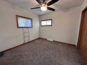 836 N 7th St in Fort Dodge, IA - Building Photo - Building Photo