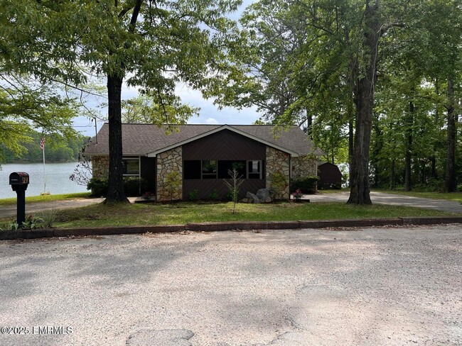 5254 Rainbow Pkwy in Toomsuba, MS - Building Photo - Building Photo