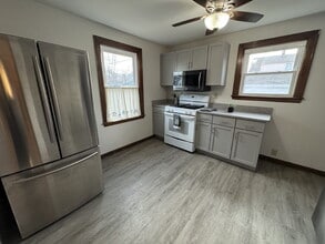 721 E Oberlin Ave in Springfield, IL - Building Photo - Building Photo