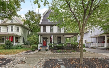 127 W End Ave in Haddonfield, NJ - Building Photo - Building Photo