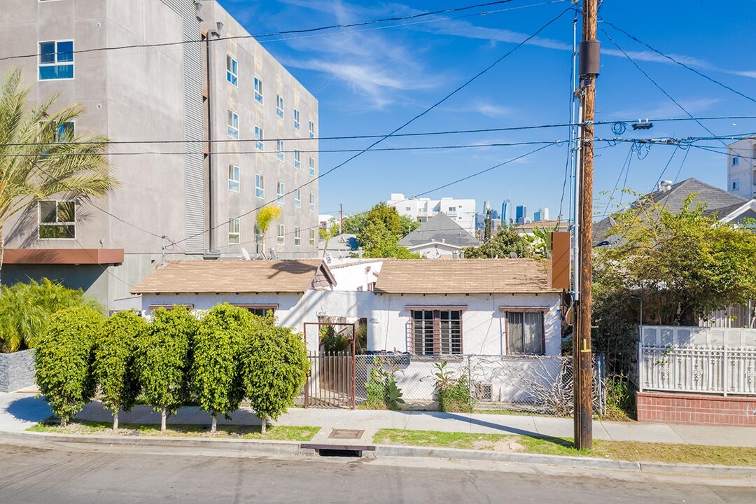 1028 Fedora St in Los Angeles, CA - Building Photo