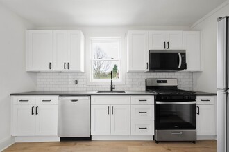 1101 McNeilly Ave in Pittsburgh, PA - Building Photo - Building Photo