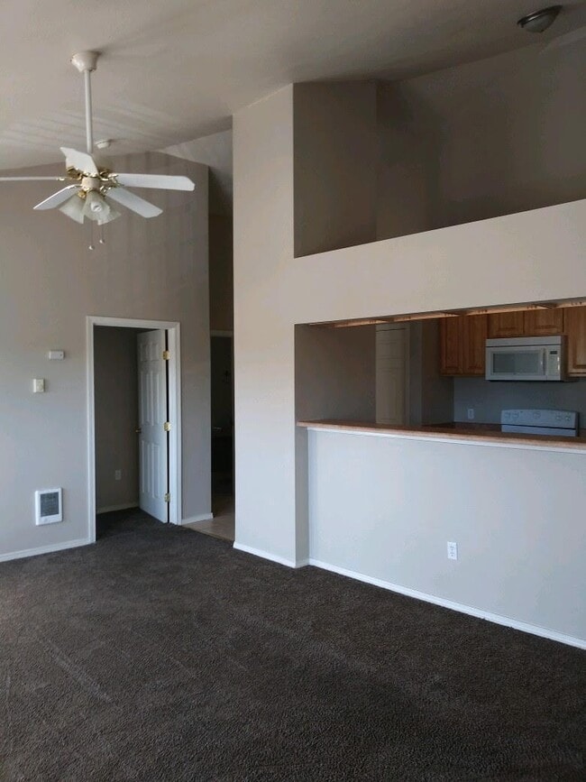 property at 221 S Glenn St