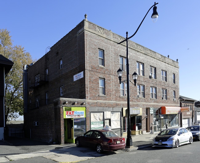442-448 Washington Ave