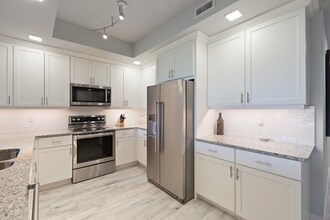 260 Hidden Bay Dr in Osprey, FL - Building Photo - Building Photo