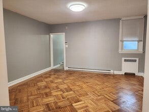 6656 Blakemore St in Philadelphia, PA - Building Photo - Building Photo