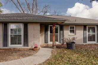 2118 Fordham Ln in Austin, TX - Building Photo - Building Photo