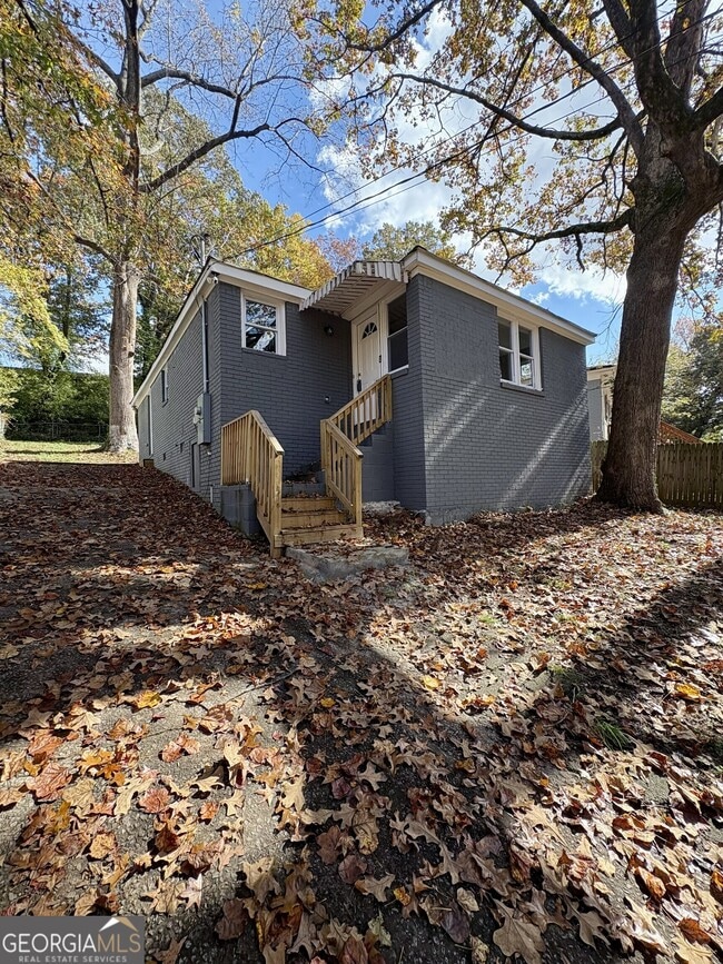 403 Westchester Blvd NW in Atlanta, GA - Building Photo - Building Photo