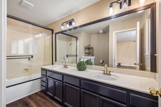 5761 Caribbean Cir in Stockton, CA - Building Photo - Building Photo