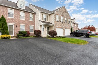 129 Buckley Dr in Harrisburg, PA - Building Photo - Building Photo