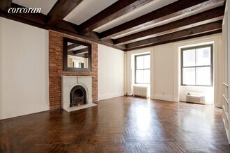 109 E 19th St-Unit -: 4F in New York, NY - Building Photo - Building Photo
