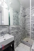 219 E 28th St in New York, NY - Building Photo - Building Photo