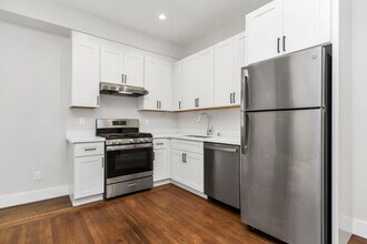 Oak Shrader Apartments in San Francisco, CA - Building Photo - Building Photo